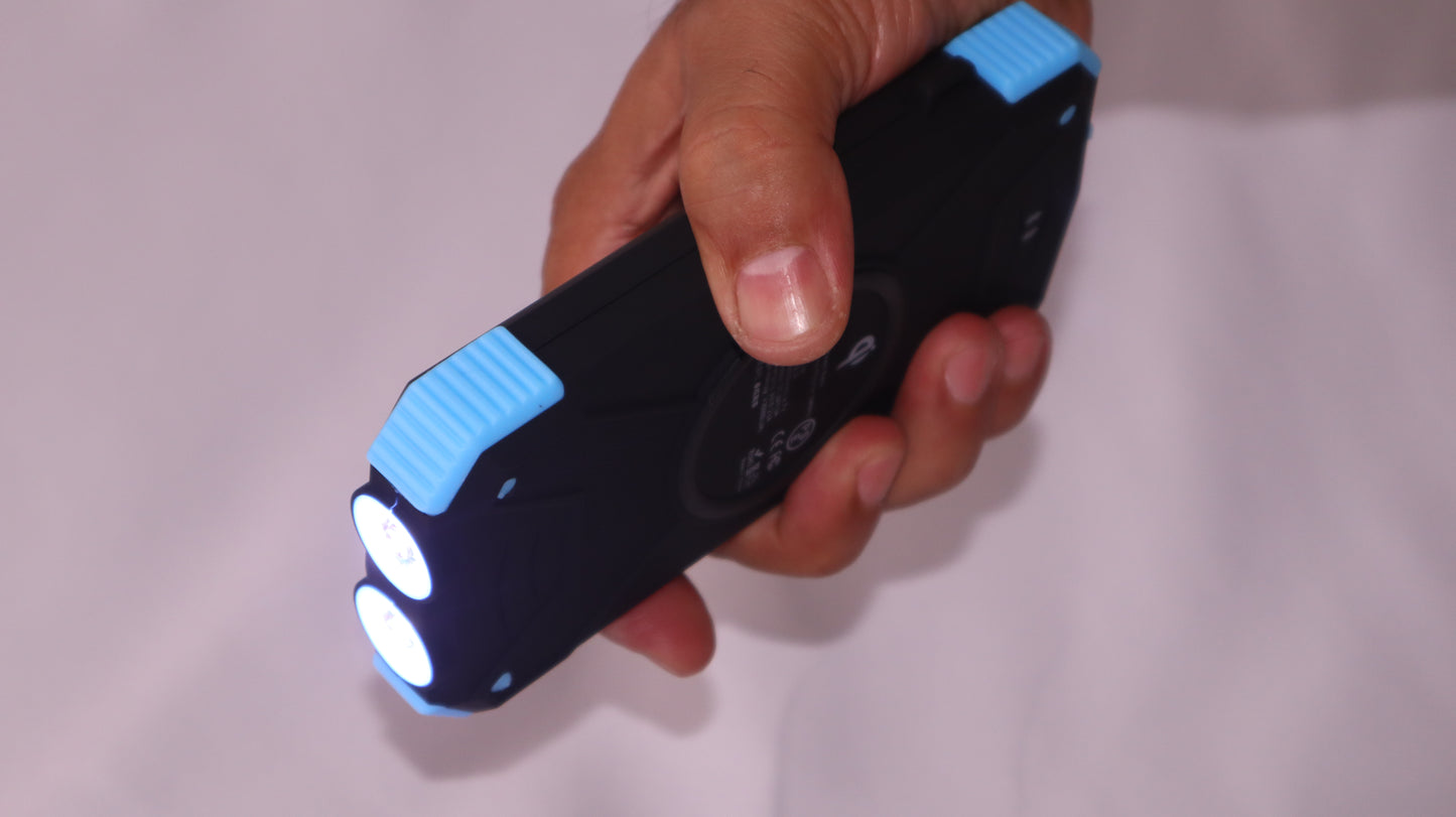 Solar Power Bank 10000mAh – Best Wireless Portable Charger for Outdoor Adventures