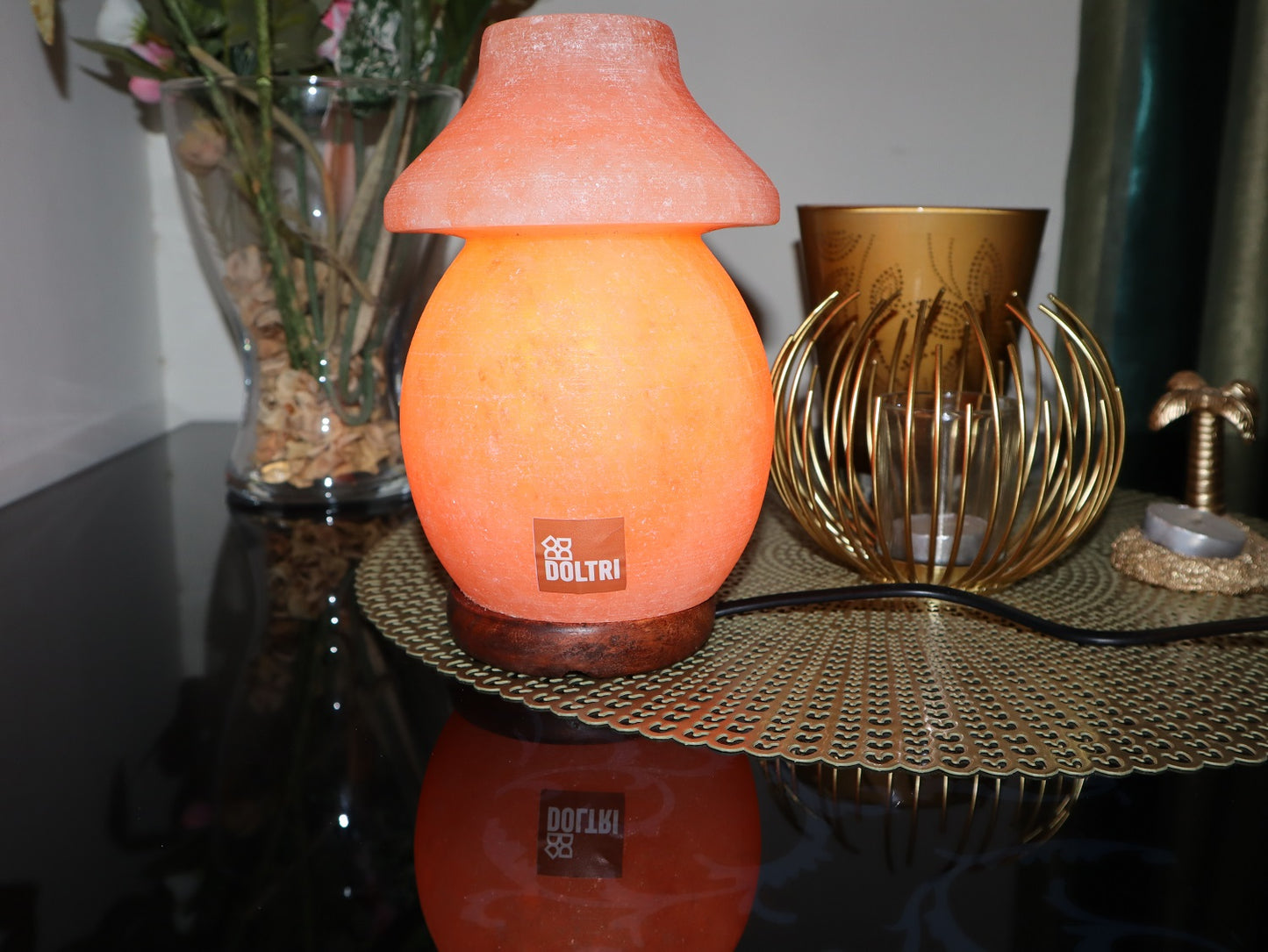 Natural Himalayan Salt Lamp – Purify Air & Enhance Home Ambience