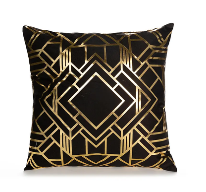 Enchanting Maze Pattern Sofa Cushion Cover