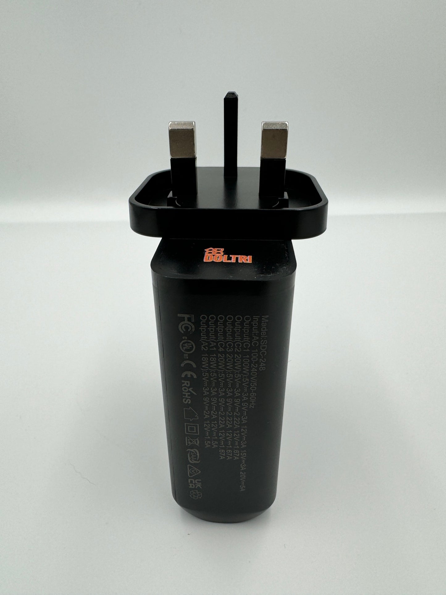 Multifunction Fastest Charging Power Adapter 200W 220V